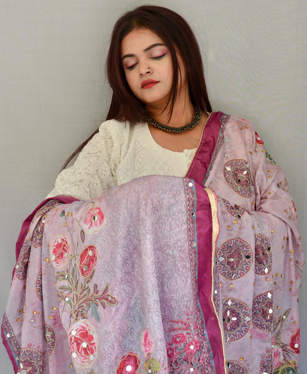 Gajeri Colored Pakistani Dupatta - Vaaniari