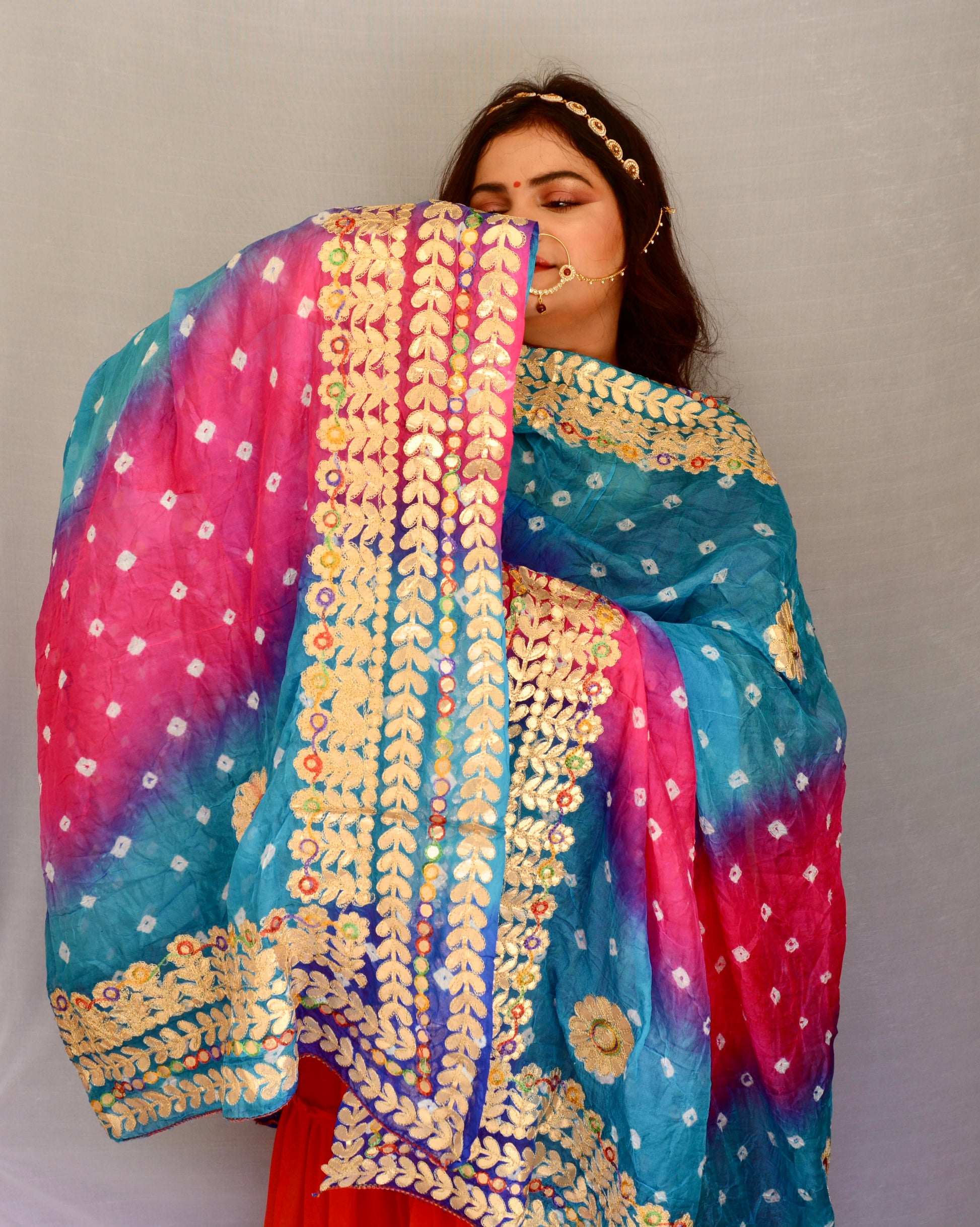 Gotta Patti Sky Blue bandhani Dupatta - Vaaniari